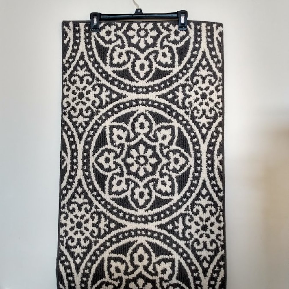 Maples Accent Rug